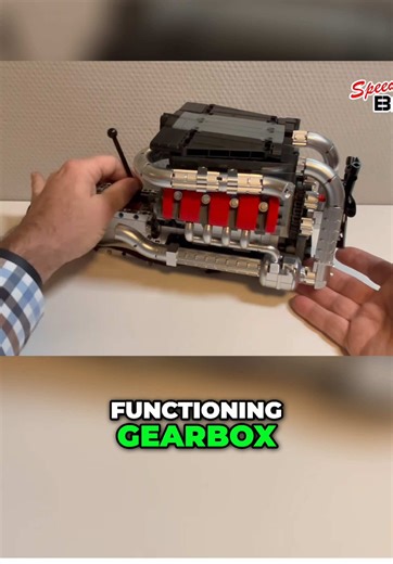 Motorised German V8 Engine Review and Gearbox Demo