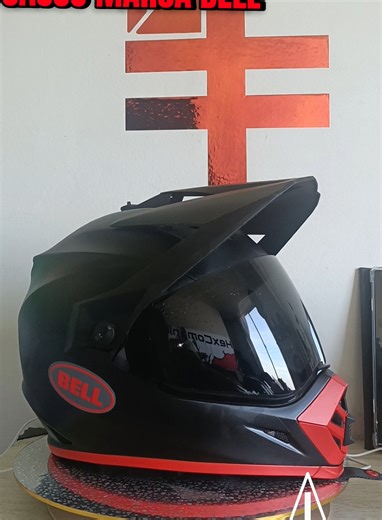Restauración externa en casco marca Bell
