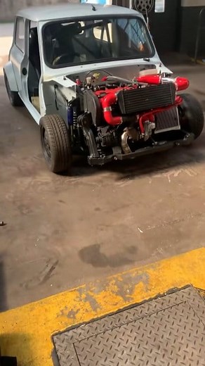 Forged K Series turbo Classic Mini. Owner: Tag Pls. #minicooper #classicmini #turbo #honda #fblifestyle #swap #engine #engineswap #tuning #modifycar | Mini Cooper Club