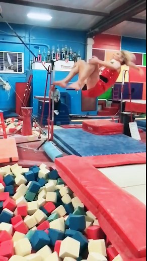 Rebecca Zamolo's Uber Driver Face Reveal and Holiday Excitement