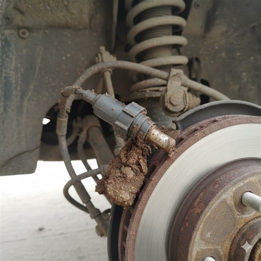 sensor ABS fallas #automotriz #automobile #mechanic #mecanica #taller