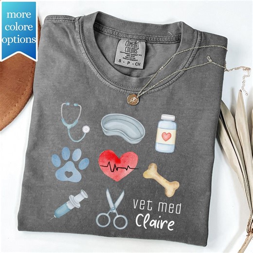 Custom Vet Tech T-shirt Personalized Vet Med Student Shirt Animal Icons Veterinary Technician Gift Pet Care Worker Tee Animal Keeper Shirt - Etsy
