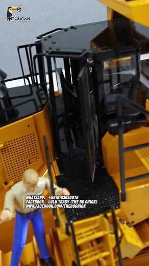 47K views · 915 reactions | Electric ladder on the 1/14 hydraulic D11, this thing’s on another level! ⚡ #Lulu #Toucanhobby #RCChick #LESU #D11 #HydraulicPower #ScaleModel #ConstructionMachinery #dozer #bulldozer #rc #Toucanhobby #ModelEngineering #BulldozerLife #HeavyEquipment #MachineLovers #ModelCollecting #RCHobby #RCLife #RCLovers #RCAddict #CustomBuild #MiniMachines | Toucanhobby RC Model | Facebook