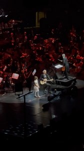 Andrea Bocelli with his daughter, Virginia Bocelli sings Hallelujah - December 16, 2021 | Legendary Concerts