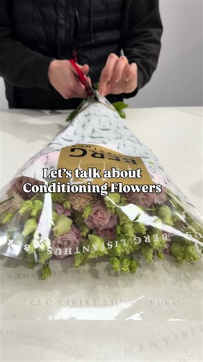 Essential Florist Hacks for Flower Survival