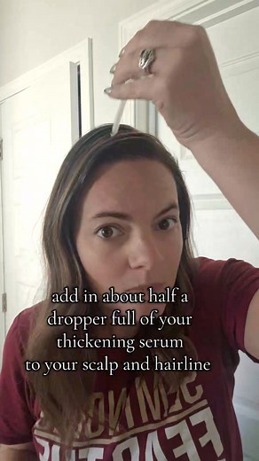 Hair Oiling for beginners 殺 Making sure to choose the right oil is the key to great results! You want an oil that has a molecular structure so small that it can penetrate into the cortex of your hair, repairing it from the inside out, not an oil that just sits on the top of your hair and scalp. Do yourself a favor and don't purchase oil that will cause more damage and buildup! #hairoiling #healthyhair #hairgrowth | Heather Elizabeth Jones | Facebook