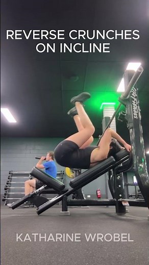 Reverse Crunches On Incline Bench