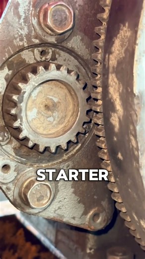 What happens if you turn the car key Starter motor