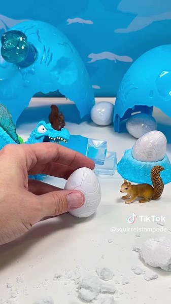 SMASHERS Mega Jurassic Light Up Dino Ice Age, Part II We had to see whats in the Mini Smash Eggs! #smashers #dinosaurs #toys