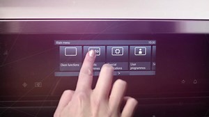 Cooking and baking with sure-fire success - Miele's Automatic Programmes on selected ovens are only a press of a button away. In this episode of Deb's Dream Kitchen, Deb learns about Miele's intuitive Automatic Programmes and how they produce perfect, consistent results every time. To visualise Miele appliances in your kitchen, click here: https://goo.gl/Emhn8V | Miele