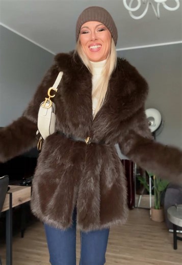 Stylish Brown Leather Fur Boots for Every Occasion