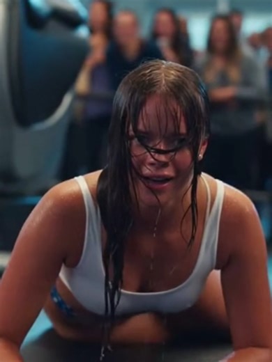 Funny Gym Moments on Riding Machine