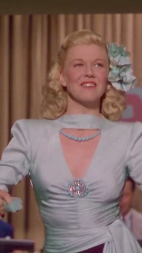 Doris Day singing “I’m in love” in ‘Romance on the high seas’ (1948)✨ #oldhollywood #fyp #movie #vintage #goldenageofhollywood #1940sfashion #iconic #musical #dorisday #beauty #oldhollywoodglamour #jackcarson #iminlove #goldenera #foryoupagе #dorisdaysongs #dorisdaymovies #love #costume #janispaige #oldhollywoodstars #sing #vintagestyle #dondafore #oldhollywoodactress #glamour #oldhollywoodstyle #goldenagehollywood #film #1940style #hollywood #actress #voice #lovely #dress #romanceonthehighseas 