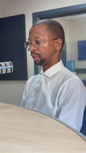 ON-AIR: Political Analyst, Prof BB Senokoane speaks to Mmamokete Masekoa about COSATU’s main concern with the proposed salary increase for Parliament workers. | Unisa Radio