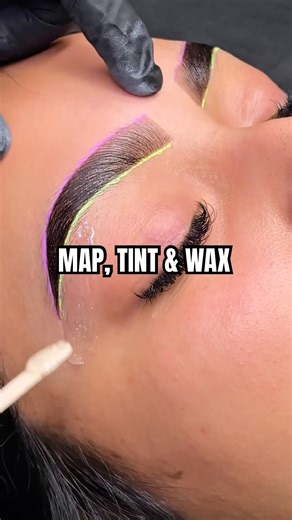 Map, tint & wax process 🤍✨ #brows #browshaping #browmapping #browwax