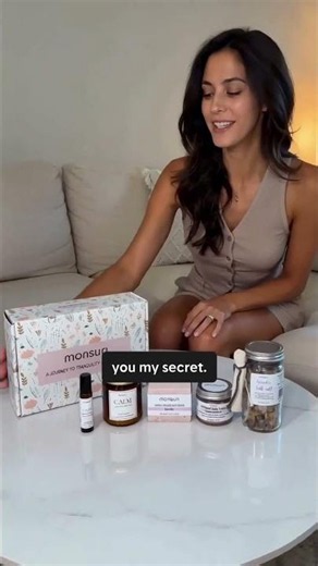 The self care gift set she'll actually use tonight 🤍