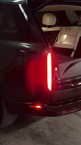 Rear light installation Range Rover L460