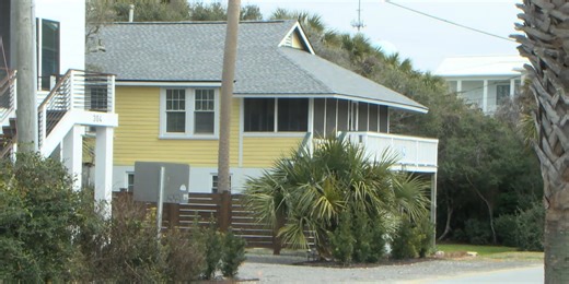 Folly Beach officials research what long-term rentals would mean for the city
