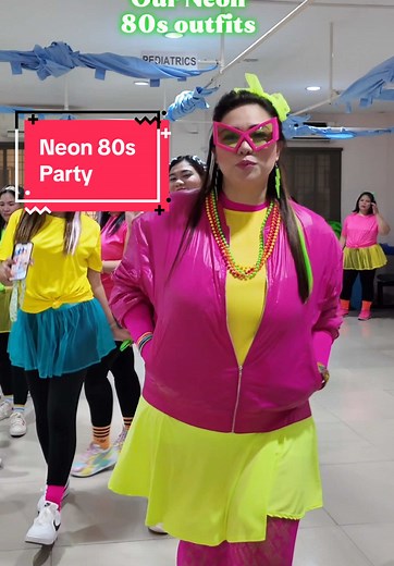 Neon 80s Christmas Party Outfit Ideas