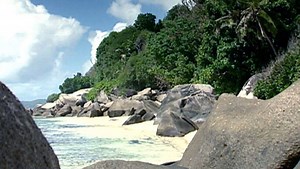 Praslin, Seychelles | The Green Pearl of the Indian Ocean | Britannica