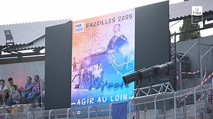 🎥 Retour en images sur les Commémorations des combats de Bazeilles à Fréjus. 🇫🇷 Les Arènes de Fréjus ont vibré au rythme de la prise d’armes des Troupes de Marine, en présence de David Rachline, Maire de Fréjus et de Sébastien Lecornu, Ministre des Armées. 🎖️ Une cérémonie empreinte d’émotion : revue des troupes, remises de décorations, accueil des jeunes officiers et concert de la musique des Troupes de Marine. ✨ Un moment fort de mémoire, de fraternité et d’engagement, avec le discours du 