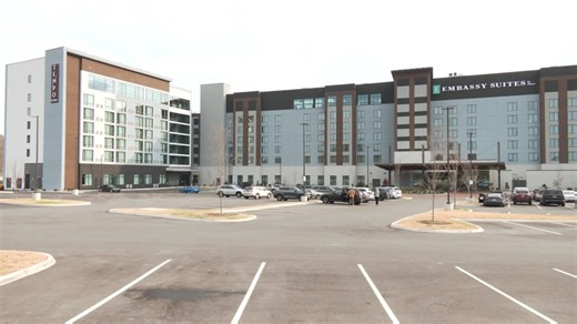 New resort opens in Pigeon Forge after $80 million investment