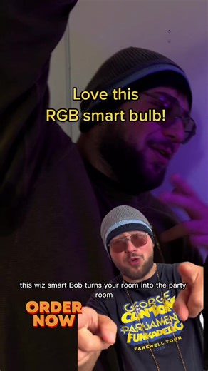 Turn your room into a party room🌈 #maplin#gagdet #smarthome #smartbulbs #wiz