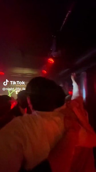 Clubbing #nightclub #clubbing #Nightlife #partytime #สปีดสโลว์ #partytime #partylife #happyweekend #nightout #whiteparty #clubmusic