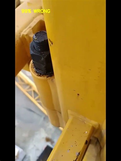 Tower Crane Bolt: Up or Down? #towercrane #concretelifting #usedtowercrane #constructionequipment