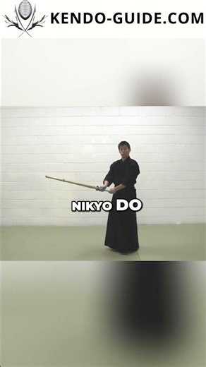 How to Coordinate Kote and Dō Strikes in Tandoku Dosa #shorts