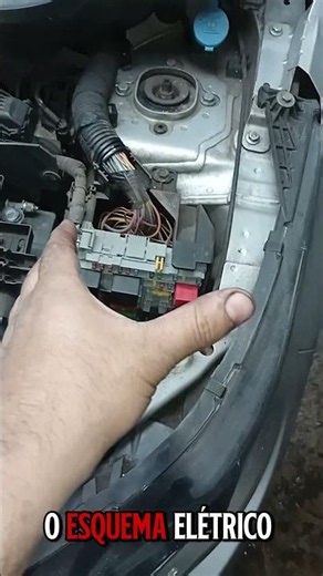 WHERE IS THE FIAT MOBI FUEL PUMP FUSE