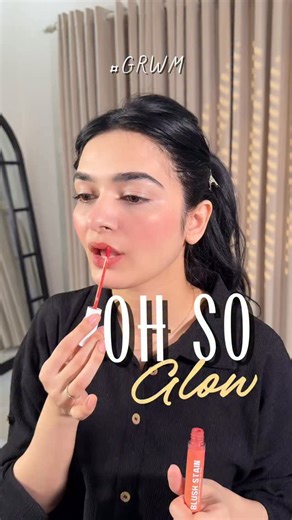 Kainat Aslam on Instagram: "Khud ko daikh kr, khud he khush hojati hon!🙂💀 - Makeup Details ft. @mcosmeticsline 💧Hydra Shield 🔆Bb serum: Soft ivory 🍒Blush Stains: Cloud pink on cheeks, Brown affair & be berry on lips 🪮Glow Guard Hair Serum"