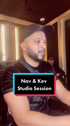 Navigator Music & Mr UK TikTok Official Studio Session