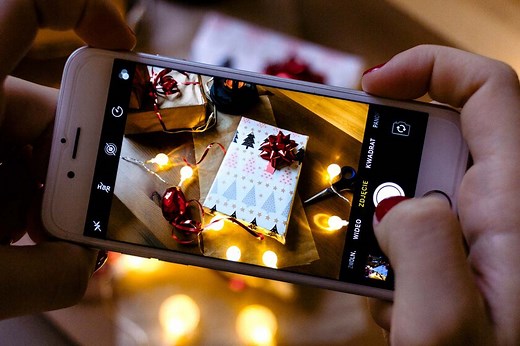 Cuatro apps para organizar el sorteo del "amigo invisible" desde el móvil