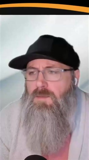 🔔 Stop Invoicing Every Month? Discover How to Boost Your Cash Flow Instantly! 💰 Are you tired of the constant cycle of invoicing every month and waiting on payments? 😩 What if we told you there's a better way to stabilize your business's cash flow and maximize your financial success? Join us as we delve into innovative strategies to help you get ahead and stop the month-to-month struggles! 🚀 In this video, we discuss practical tips to revolutionize your business's billing methods, streamline