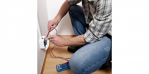 Comment poser des prises électriques en saillie | Électricité | Castorama.fr