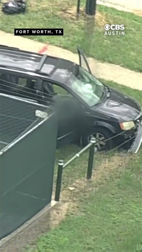 Two men found dead in wrecked car carrying 480 pounds of suspected liquid meth