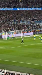 25K views · 30 reactions | En el "Día nacional de la zamba" recordamos cómo se bailó zamba (pero la Argentina) en El Monumental hace ya casi dos semanas  #folclore #zamba #selecciónargentina #folkmetal | Arraigo | Facebook