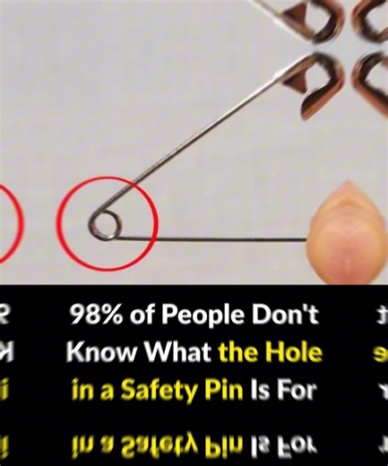 Many people don't know the secret of the safety pin. Why didn't I know this before?💪 Read more in the first comment 👇 | Simple Living