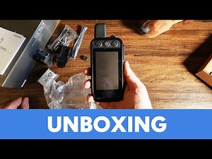 Unboxing the Garmin Alpha 300i