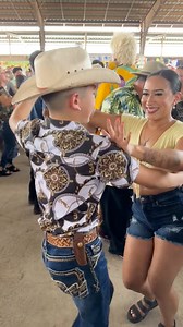 6.9K views · 10K reactions | Que bien bailan El Principe del Valle y Cecilia Juarez @highlight #trending #videos #reelsviralシ #baile #trend #fypシ #rgv #videoviralシ #foryoupageシ #shortreels | Gaby Abrego | Facebook