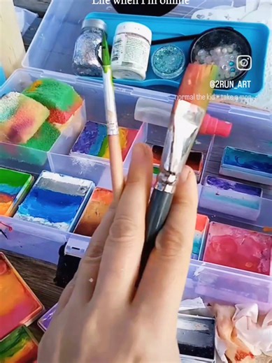 My offline life is all about controlling color. Heavy case in hand, paint under my nails, riding home happy. An art girl living in the moment. #artgirl #colorlife #creativemood #livinginthemoment #artistvibes