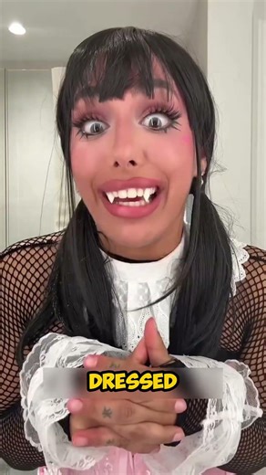 Fake Vampire Teeth Gone Wrong… She Couldn’t Remove Them 😳🦷