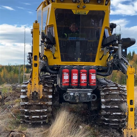 Plantma Forestry on Instagram: "High quality reforestation with PlantMax. • Capacity to plant 3,000 seedlings per hour. • Performs several operations in one single pass. • Simultaneous ground preparation and planting. • Storage capacity for up to 24,000 seedlings. • Handles different ground conditions. • Handles different types and sizes of seedlings. • Optional fertilizer and seedling protection solutions. • Monitors performance remotely in real-time. • Stores all planting data. #forestry #fore