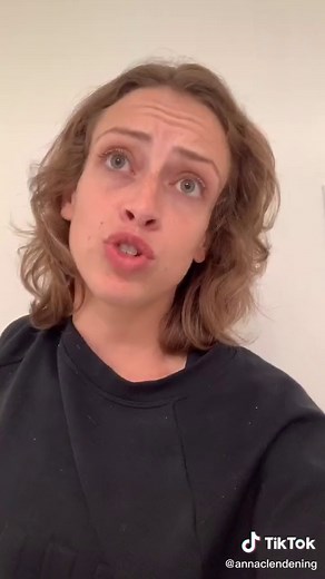 How to Poop at Your Boyfriend's House: A Girlfriend's Guide