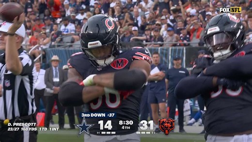 Montez Sweat drops Dak Prescott for first sack of 2025