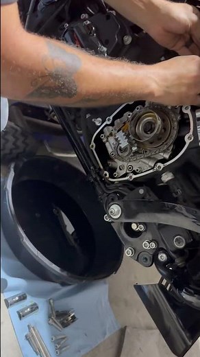 Screaming eagle 511 cam and upgraded oil pump #motorcycle #bikelife #harleydavidson #motovlog