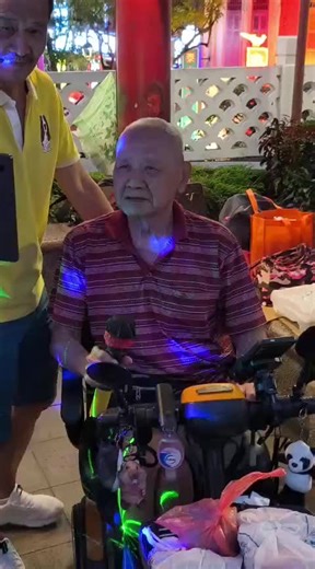 Teck Ngian Lim (@teck.ngian.lim)’s videos with 原声 - Teck Ngian Lim