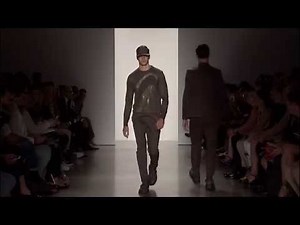 Calvin Klein Collection Men's Spring 2016 Runway Show