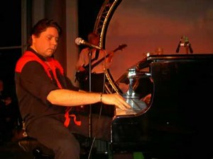 MICKE MUSTER- Jailhouse Rock "A tribute to Elvis Presley" "Live from Norway-1992"